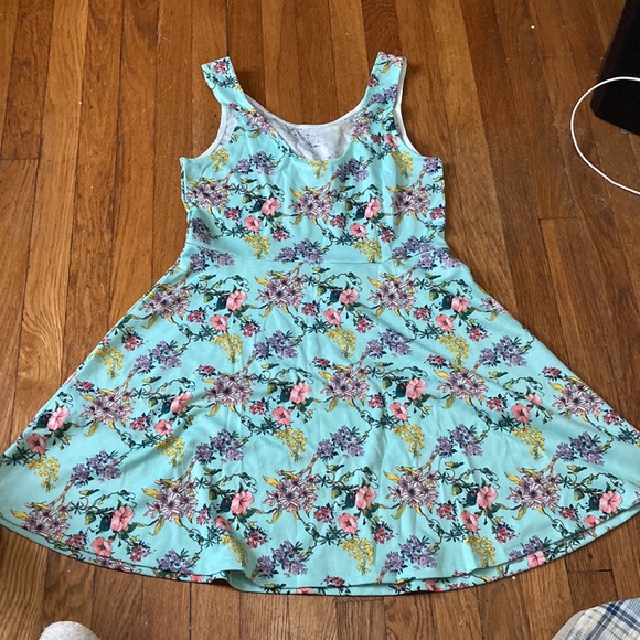 H&M Floral Sundress Size 14 - Picture 2 of 4
